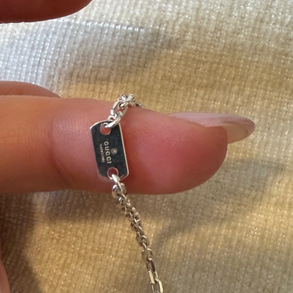 Gucci Silver Multi-Charm Necklace - Picture 10 of 10